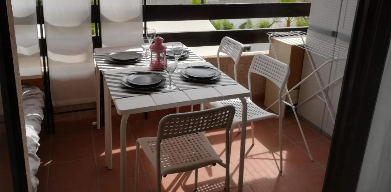 Appartement Terrasse Vue Mer, Plage Gorguette A 1 Minute A Pied, Wifi,Clim Parking Collectif ساناري سور مير المظهر الخارجي الصورة